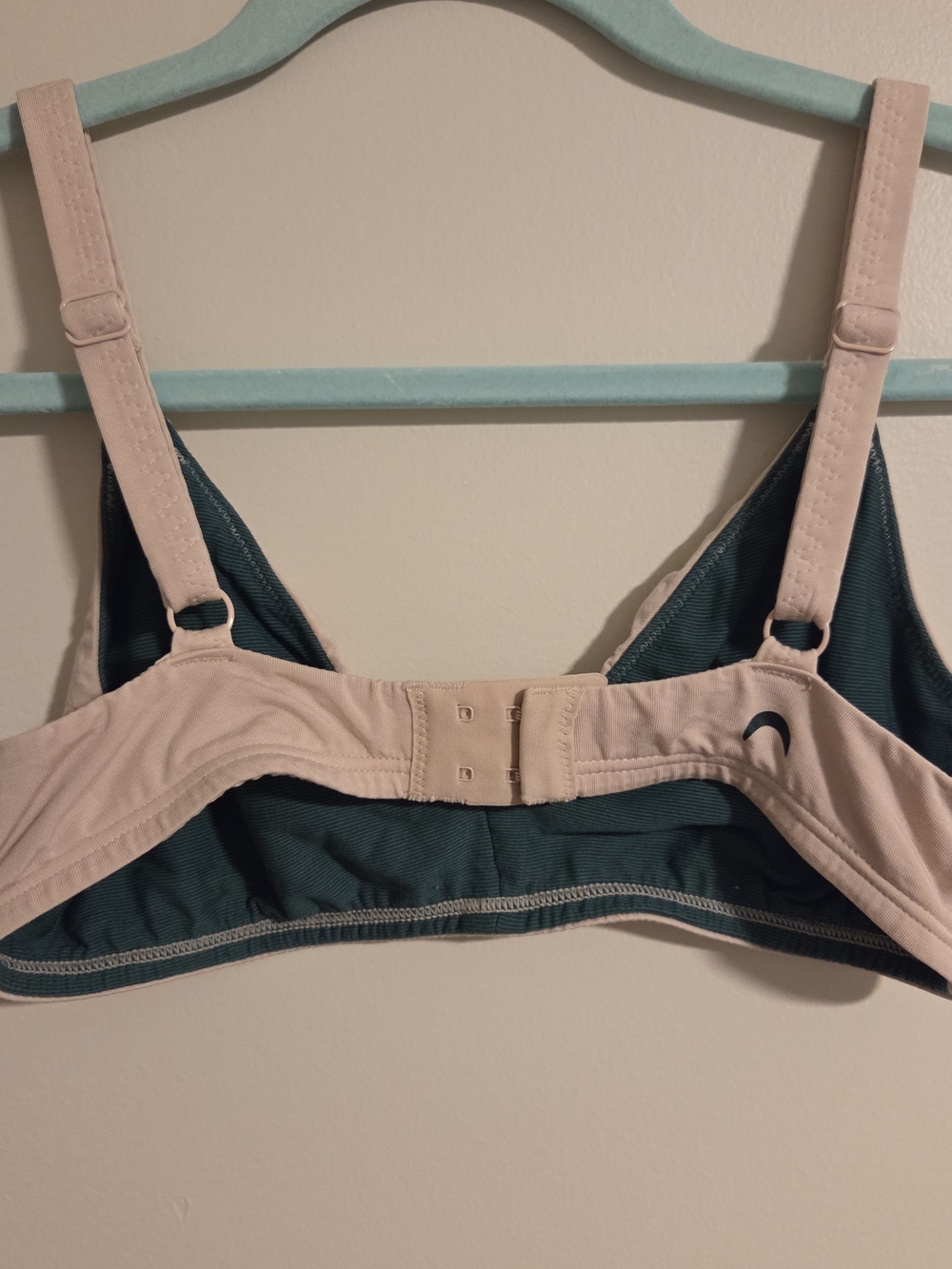 Huha Triangle Bra - Picture 2 of 7